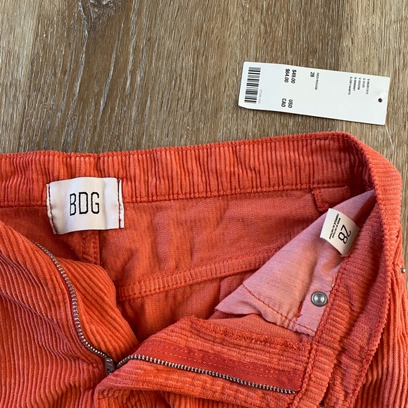BDG Corduroy Shorts - Picture 3 of 3
